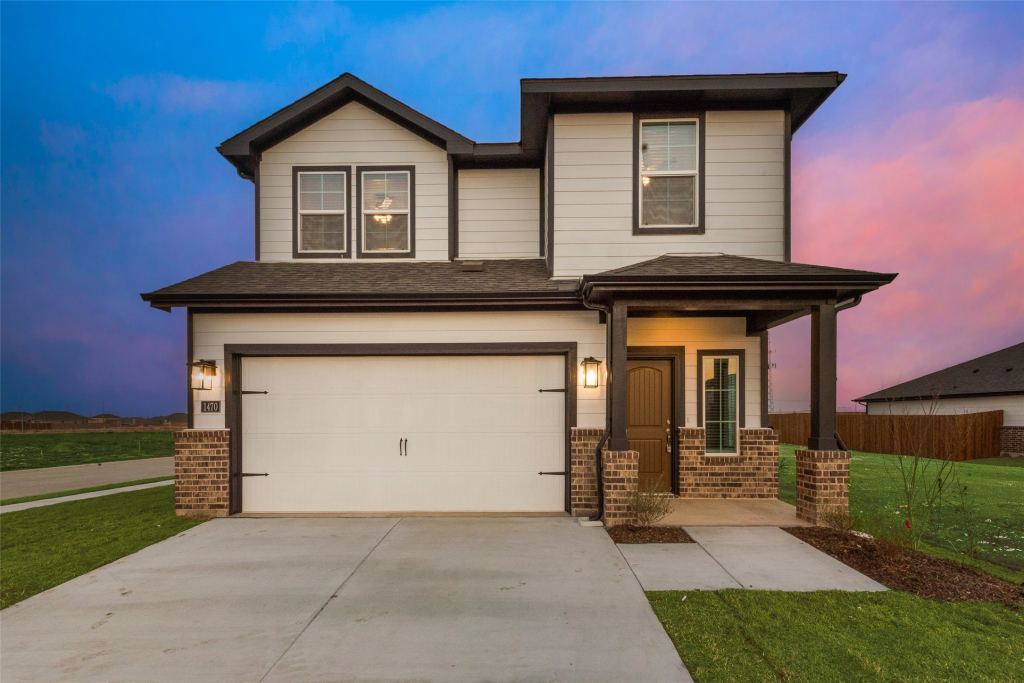 256 Sutter Mill Road, Saginaw, TX 76131 — photo 1