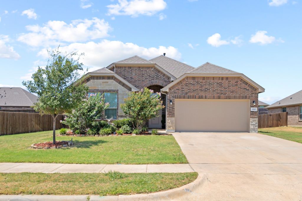 3507 Camden Creek Road, Krum, TX 76249 — photo 1