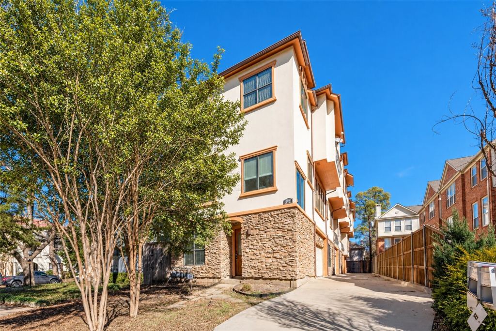 4432 Bowser Avenue C, Dallas, TX 75219 — photo 1