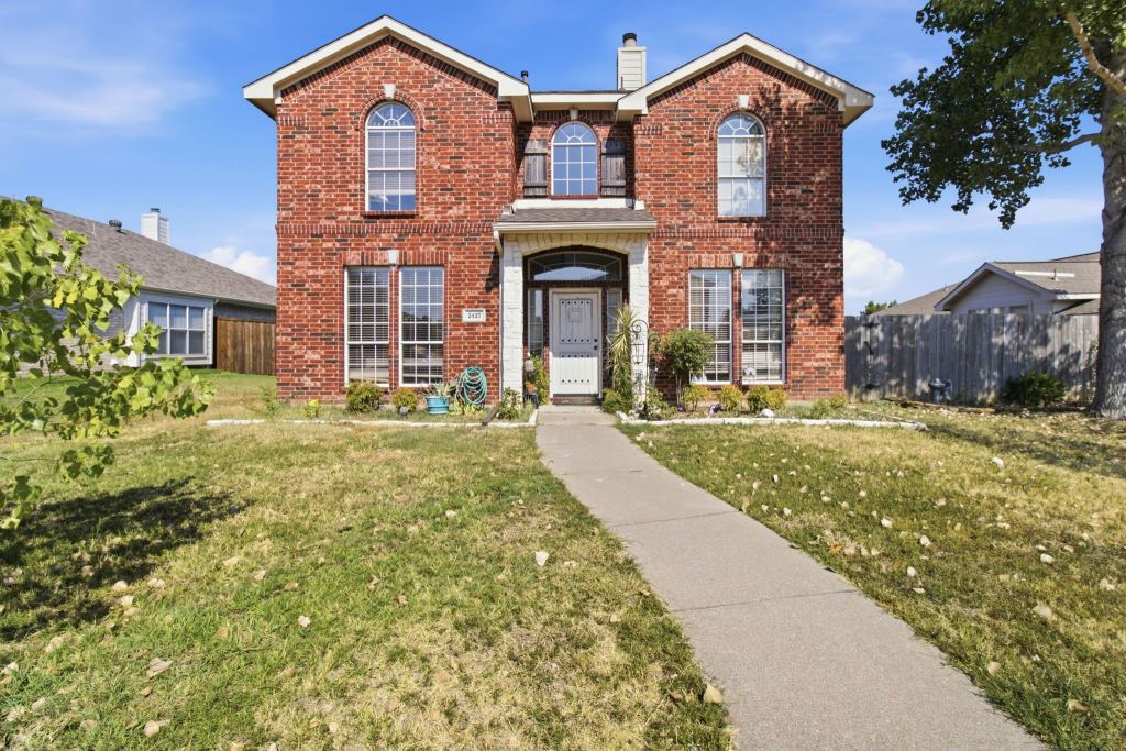 2427 Decoy Drive, Mesquite, TX 75181 — photo 1