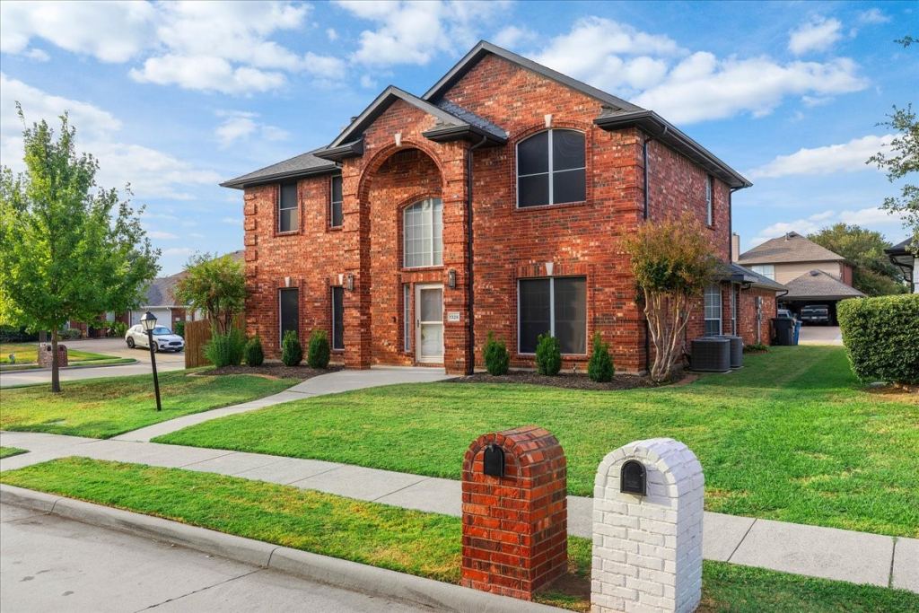 1326 Woodmoor Drive, Allen, TX 75013 — photo 1