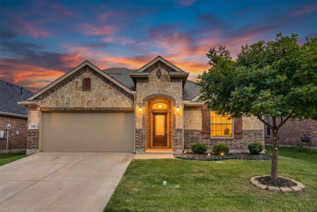 1352 Lake Grove Drive, Little Elm, TX 75068 — photo 1