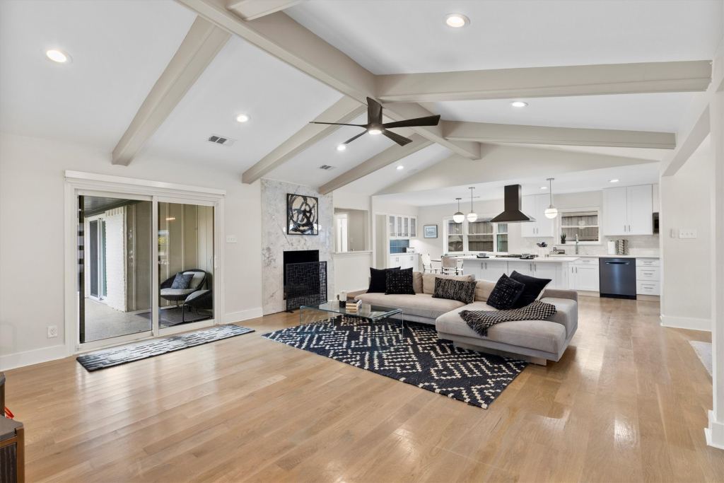 6330 E Lovers Lane, Dallas, TX 75214 — photo 1