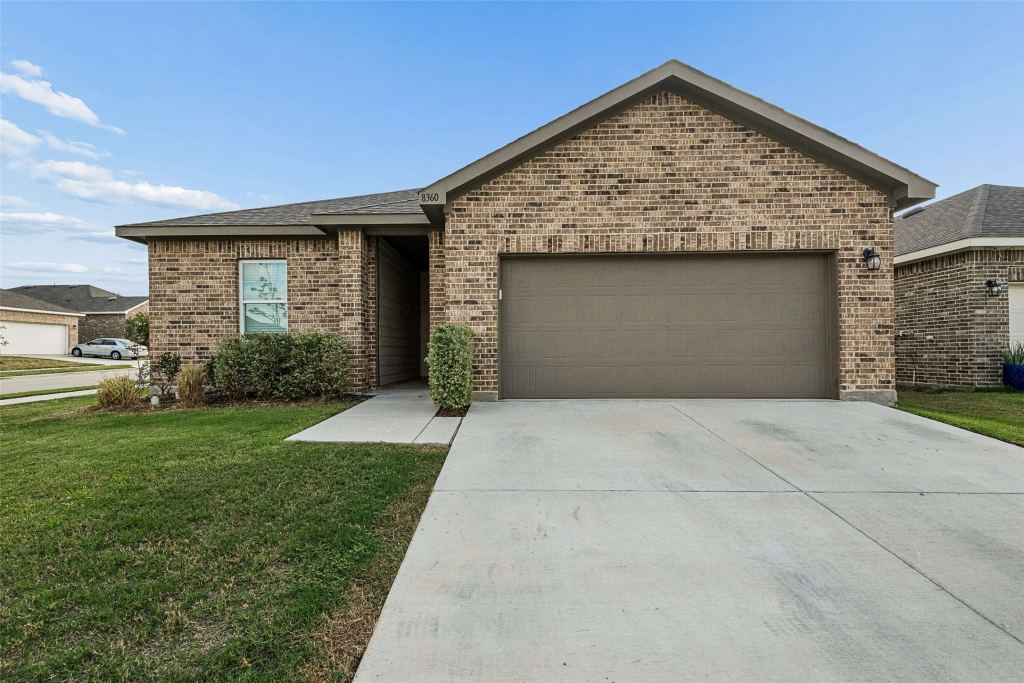 8360 Stovepipe Drive, Fort Worth, TX 76179 — photo 1