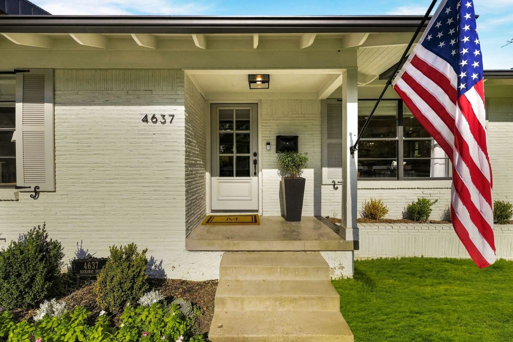 4637 Rockaway Drive, Dallas, TX 75214 — photo 1
