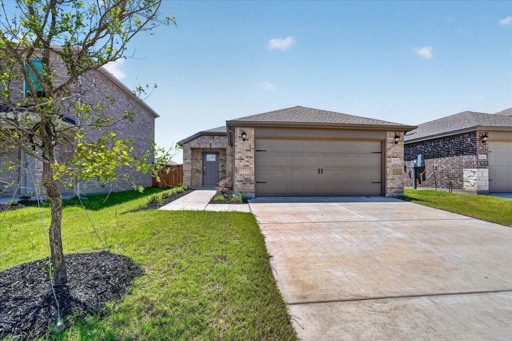 1818 Potomac Lane, Blue Ridge, TX 75424 — photo 1