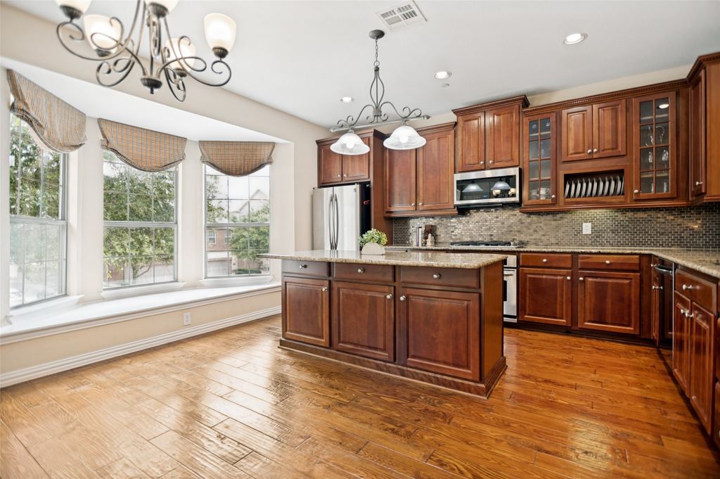 2634 Chambers Drive, Lewisville, TX 75067 — photo 1