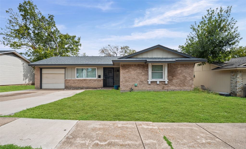 6511 Baraboo Drive, Dallas, TX 75241 — photo 1