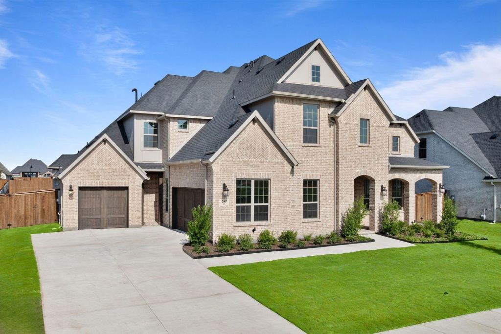 257 Basketflower Drive, Waxahachie, TX 75165 — photo 1