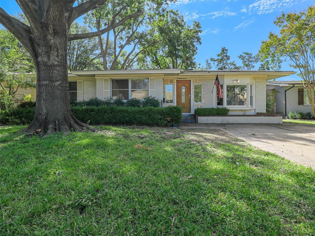 4026 Beechwood Lane, Dallas, TX 75220 — photo 1