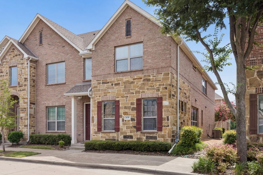 631 Matthew Place, Richardson, TX 75081 — photo 1
