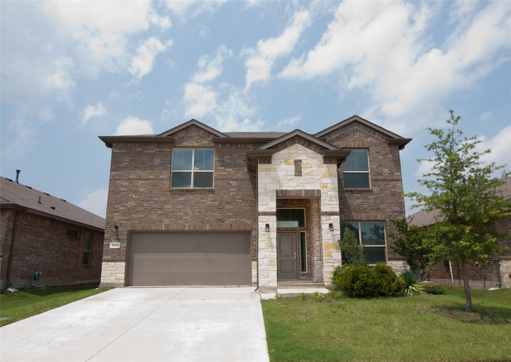 1021 Gillespie Drive, Fort Worth, TX 76247 — photo 1