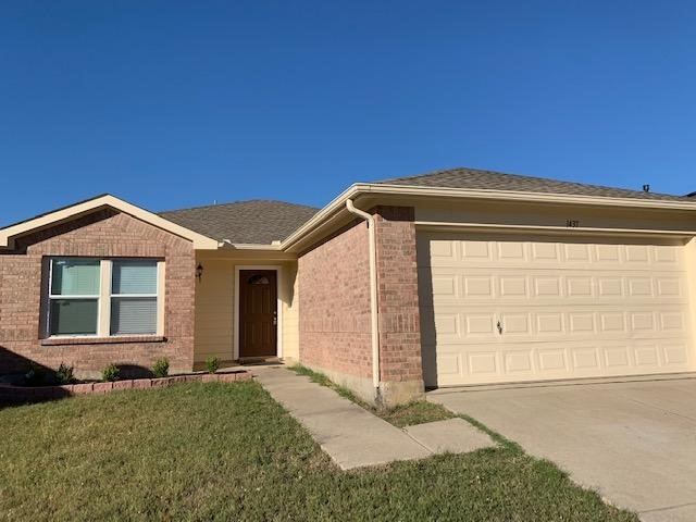 1437 Thornhill Lane, Little Elm, TX 75068 — photo 1