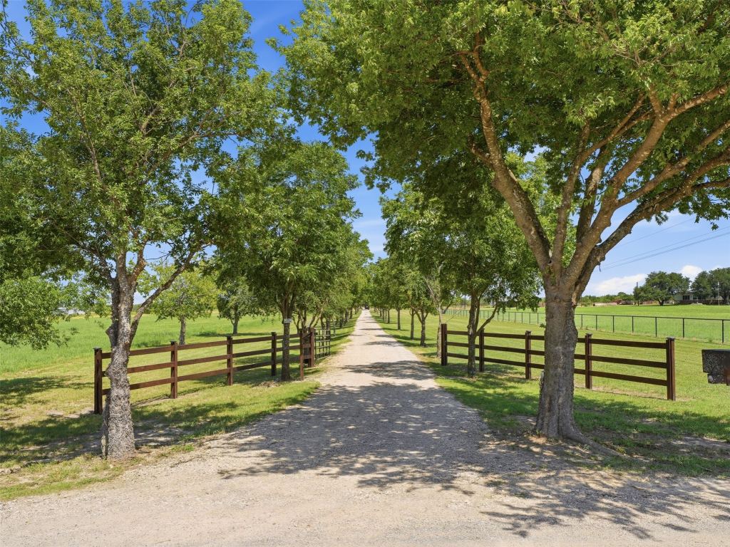 1521 County Road 1107b, Cleburne, TX 76031 — photo 1