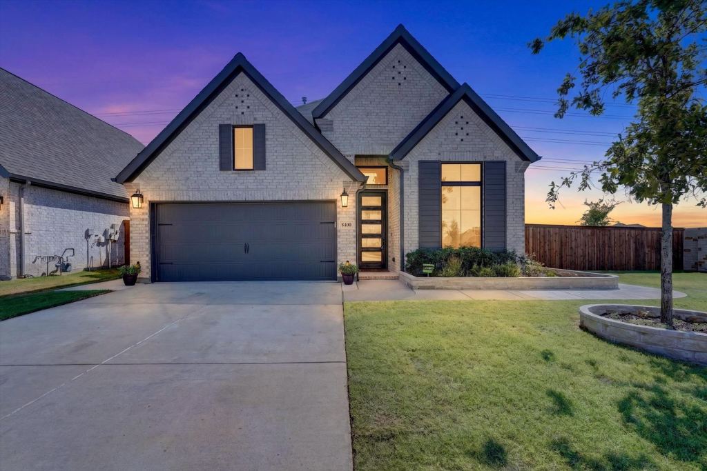 8400 Brookhaven Drive
