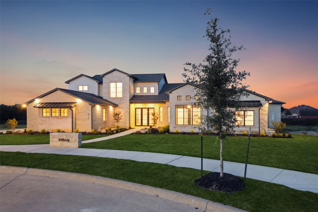4930 Magnolia Trail