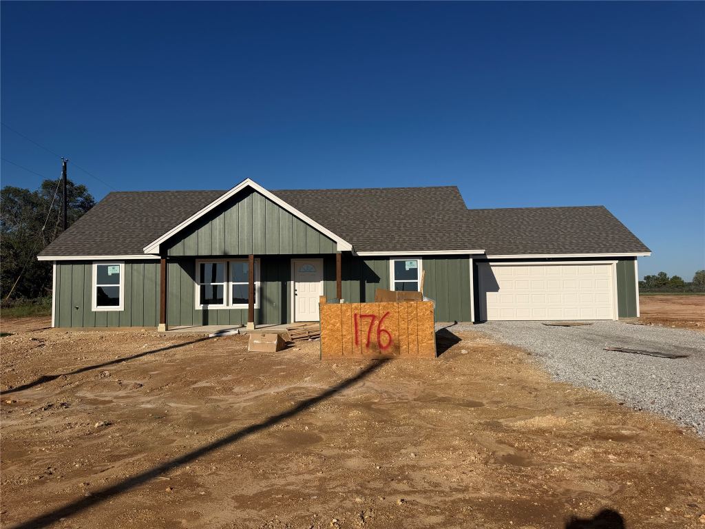 176 Altom Road, Springtown, TX 76082 — photo 1