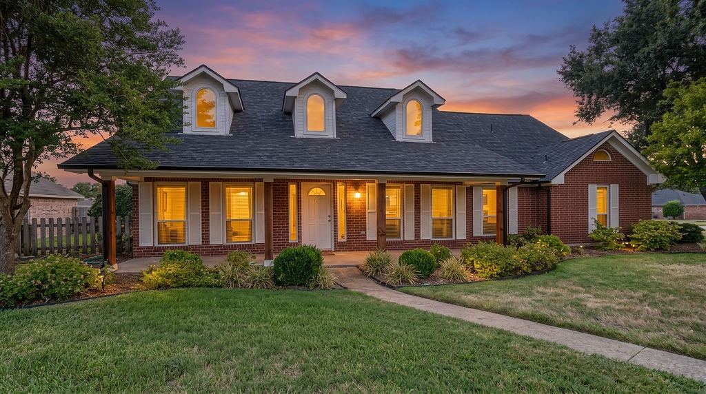 102 Fairway Lane, Crandall, TX 75114 — photo 1