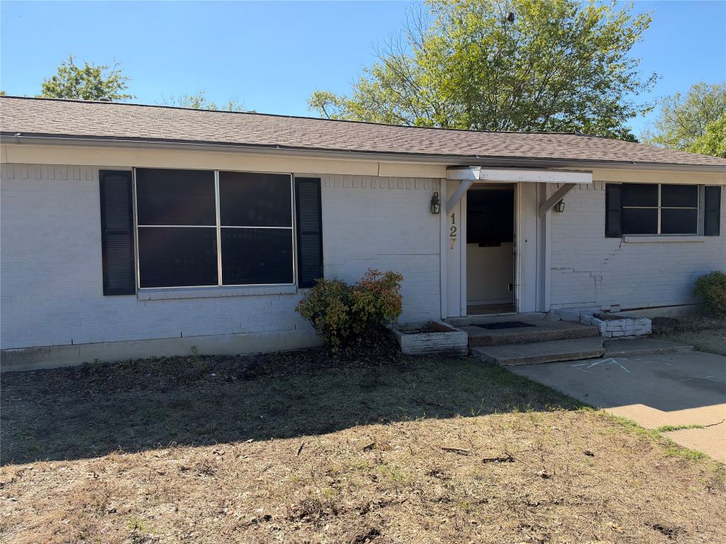 127 Wanda Way, Burleson, TX 76028 — photo 1