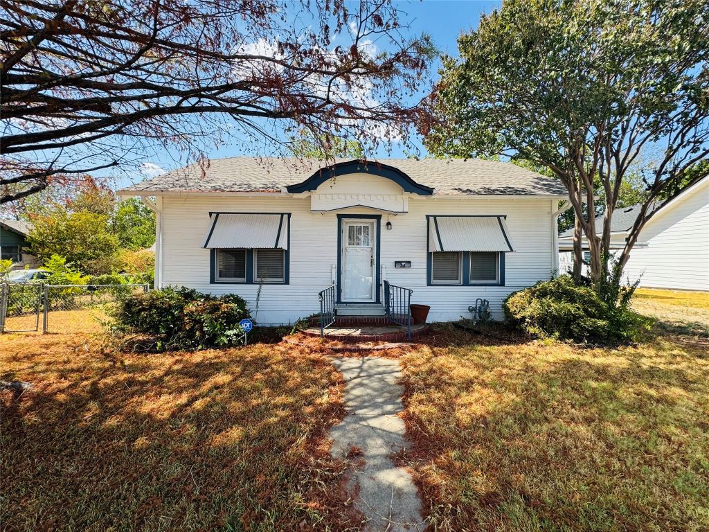 311 Gibson Street, Mesquite, TX 75149 — photo 1