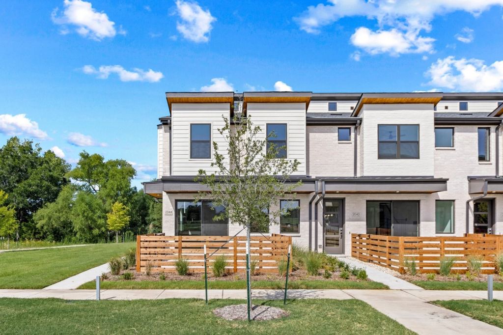 2044 Aldrich Mews, Celina, TX 75009 — photo 1