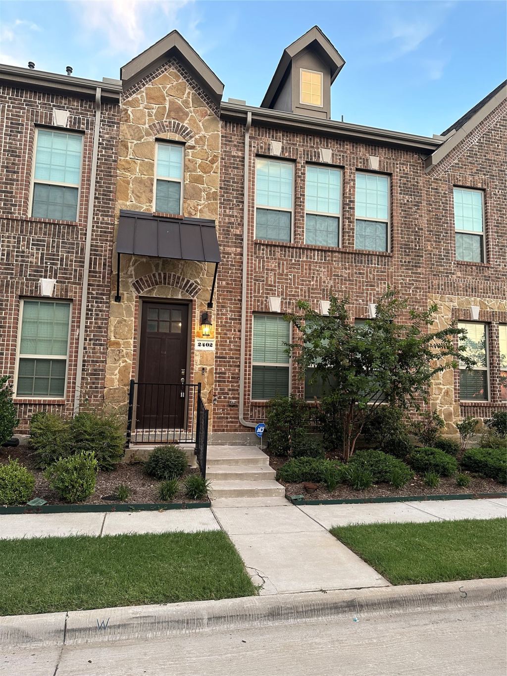 2402 Siskiyou Street, Lewisville, TX 75056 — photo 1