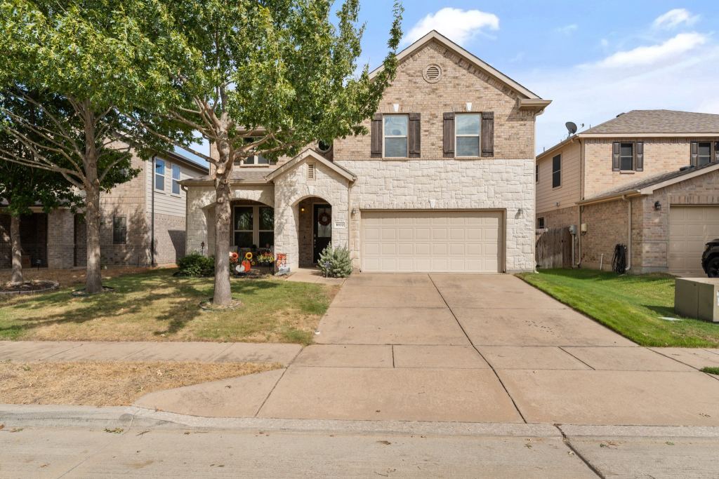 8932 Winding Valley Drive