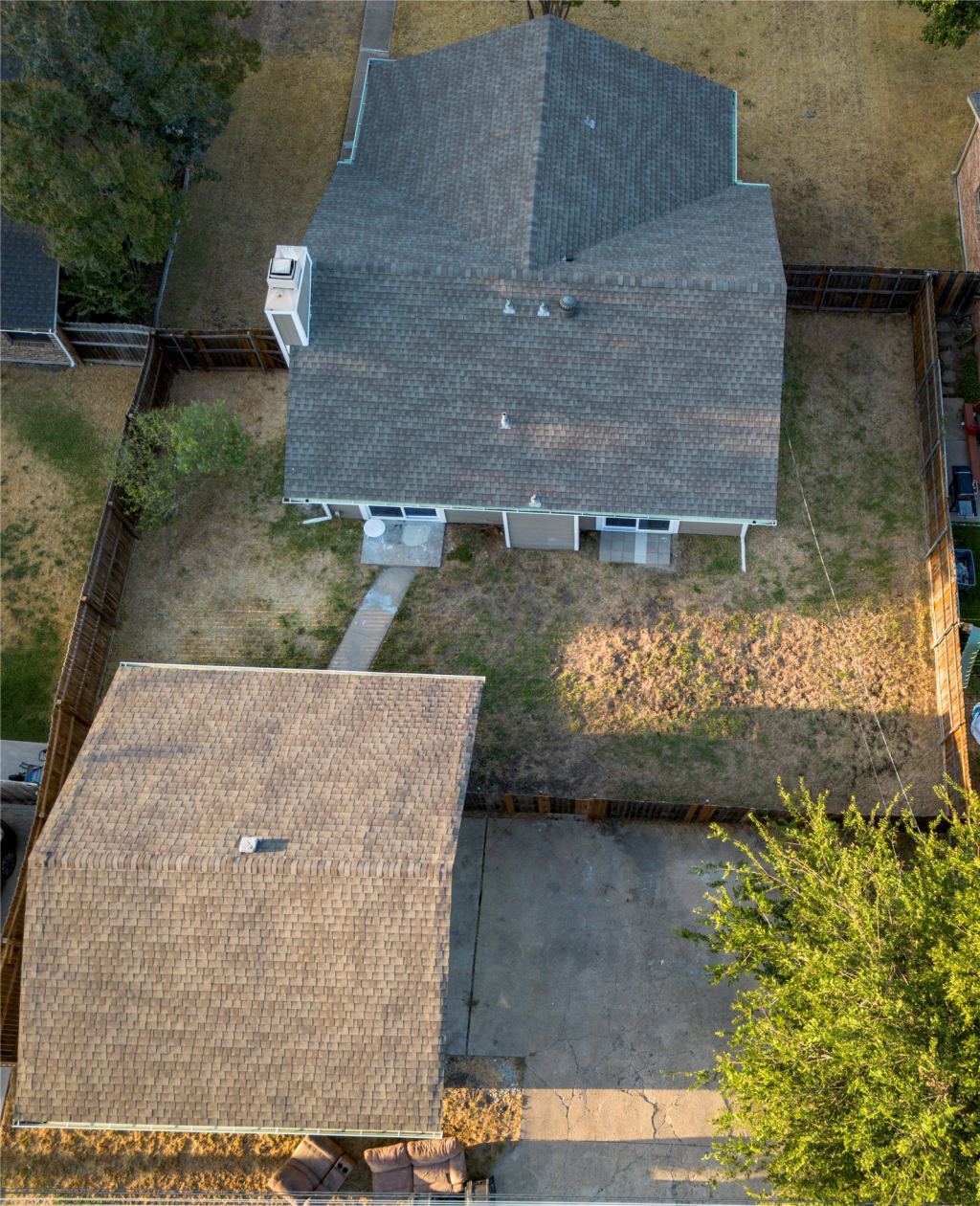 1016 Barclay Drive, Mesquite, TX 75149 — photo 1