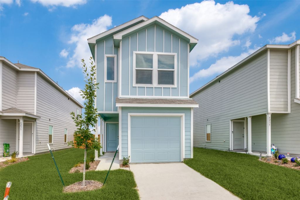6233 Kingfisher Way, Princeton, TX 75407 — photo 1