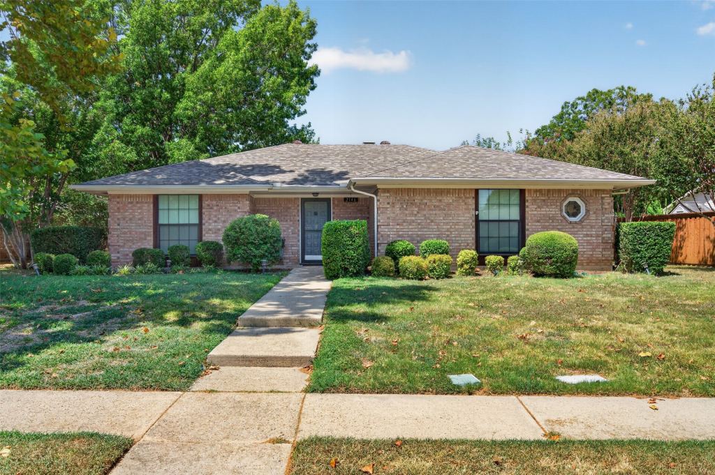 2146 Robin Road, Lewisville, TX 75077 — photo 1
