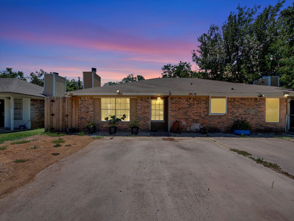 1706 Windsong Lane, Irving, TX 75060 — photo 1