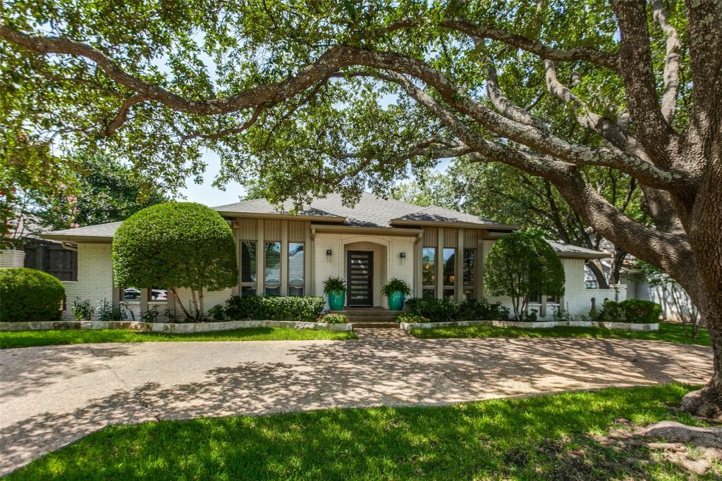 9108 Clayco Drive