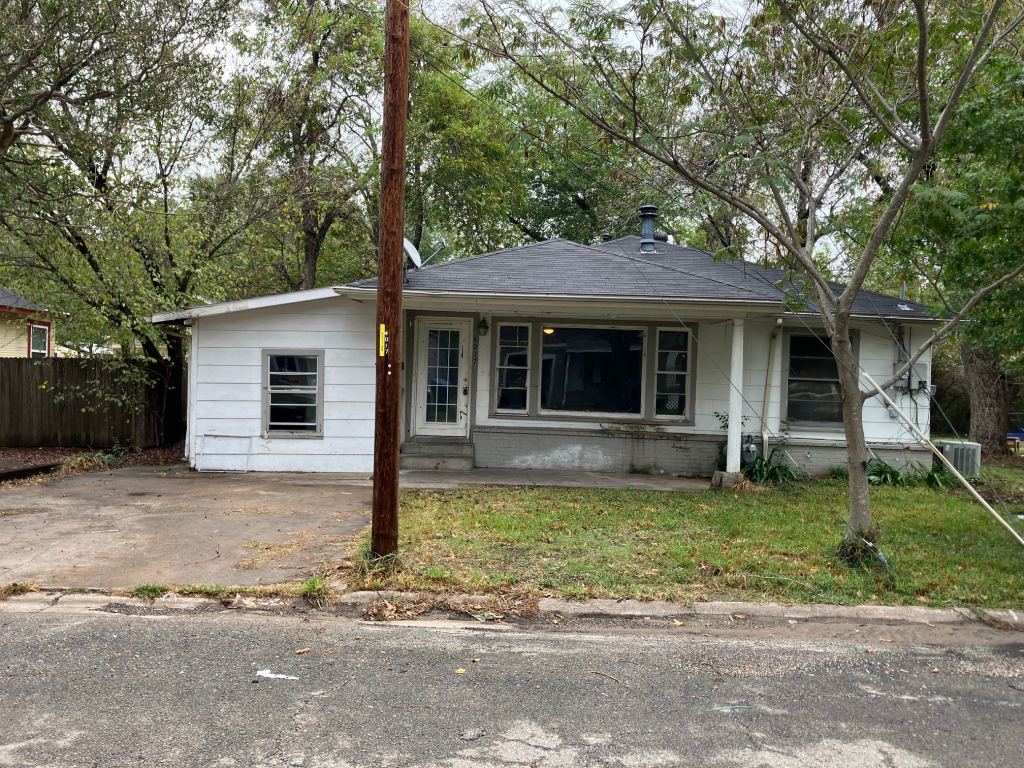 4017 Gordon Street, Greenville, TX 75401 — photo 1