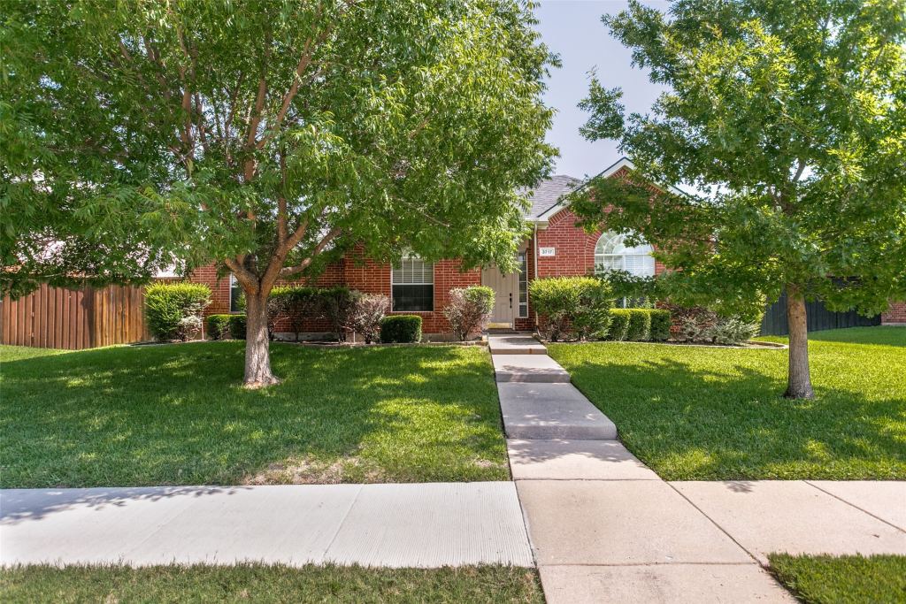 3717 Aransas Drive, Plano, TX 75025 — photo 1