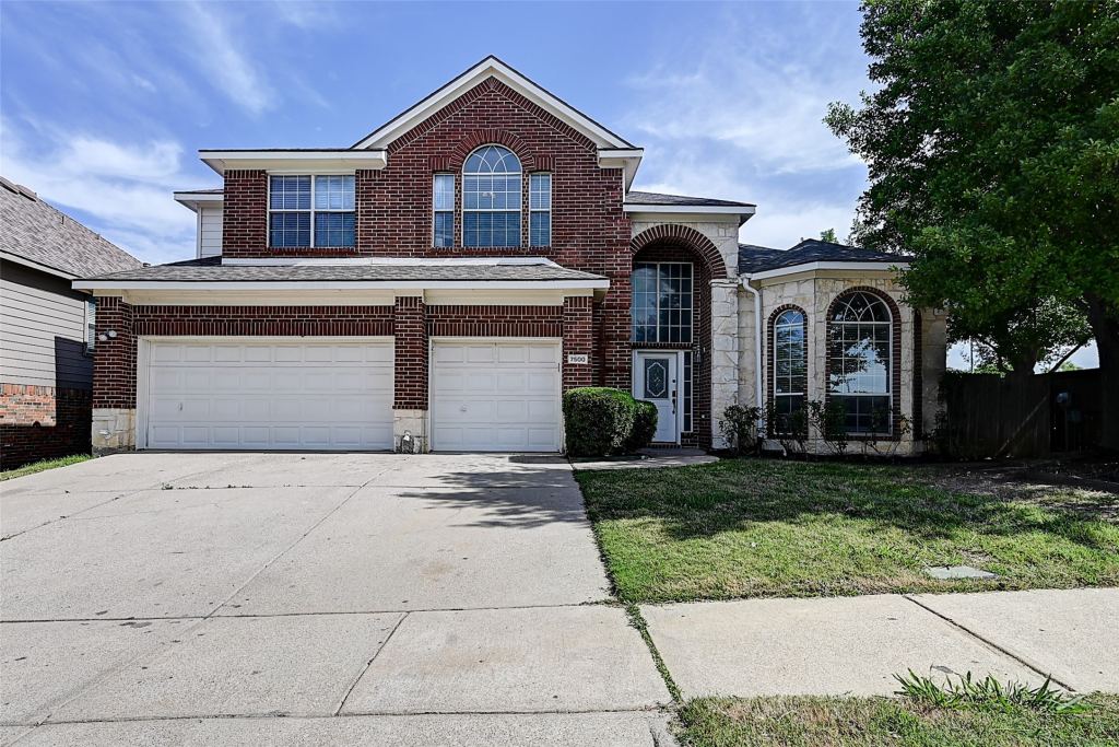 7500 Parkgate Drive, Fort Worth, TX 76137 — photo 1