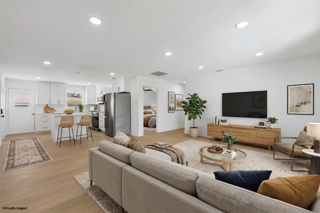 5050 Matilda Street 225, Dallas, TX 75206 — photo 1