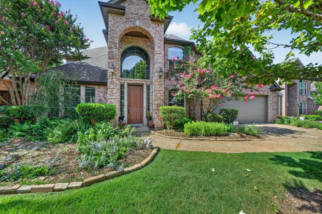 2113 Stevenson Lane, Flower Mound, TX 75028 — photo 1
