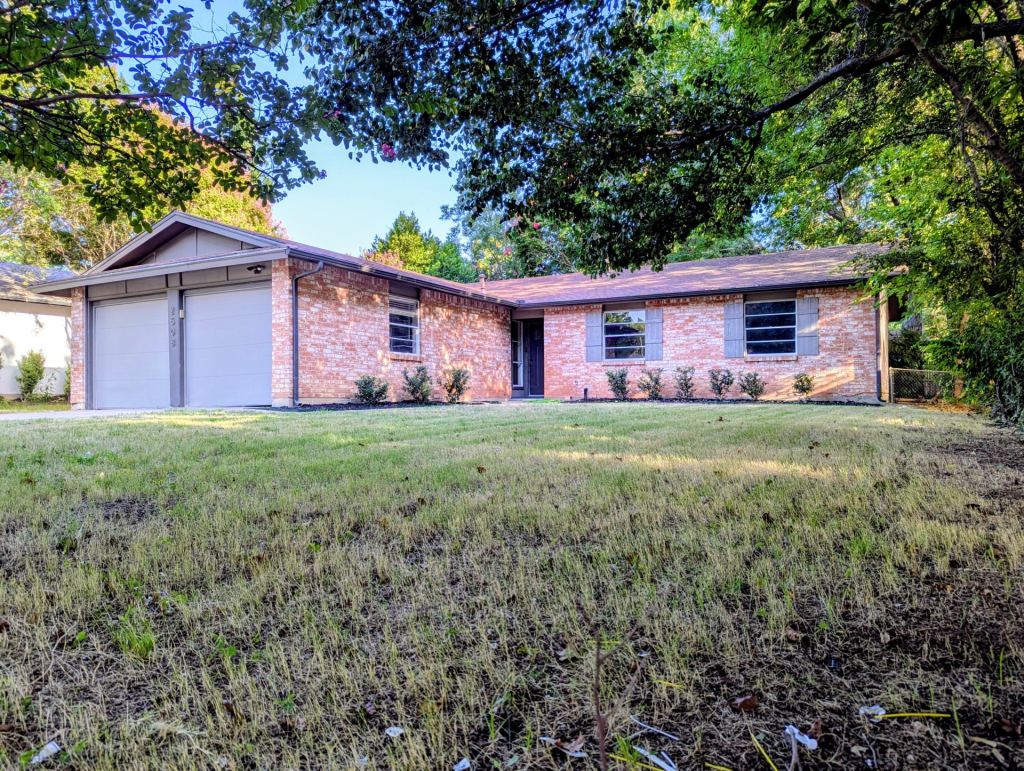 2508 Buffalo Drive, Arlington, TX 76013 — photo 1