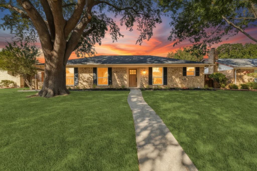 4925 Willowhaven Circle, Garland, TX 75043 — photo 1