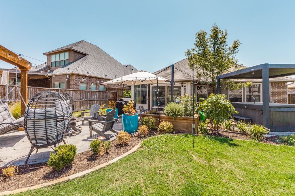 188 Griffin Avenue, Fate, TX 75189 — photo 1