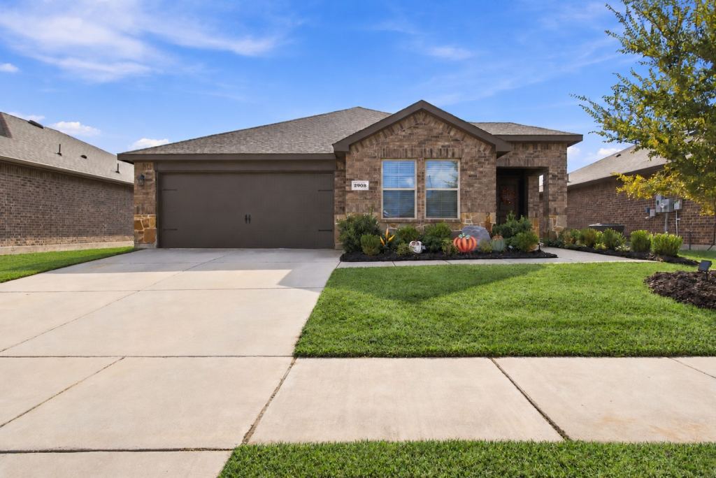 2908 Peony Drive, Sherman, TX 75092 — photo 1