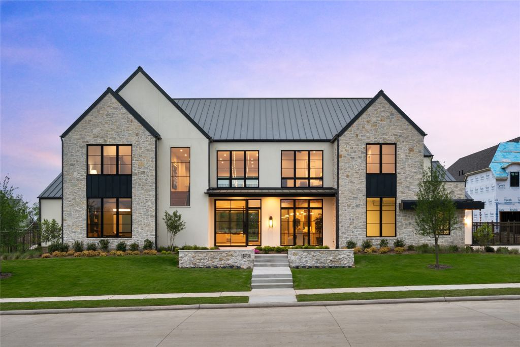 1194 Courtland Drive, Frisco, TX 75034 — photo 1