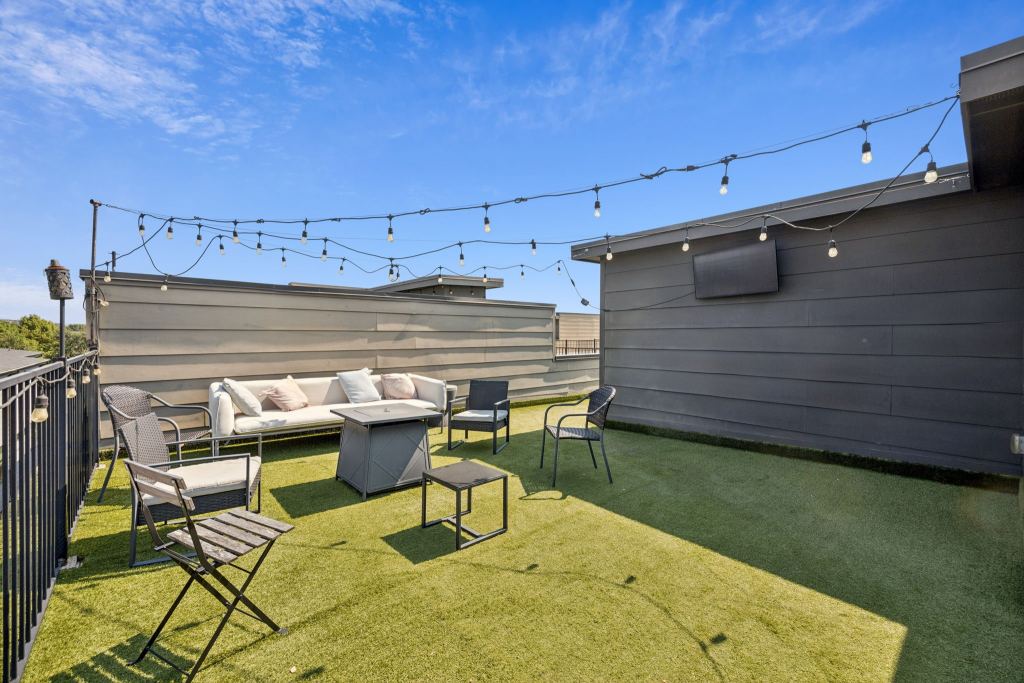 4903 Jack Court