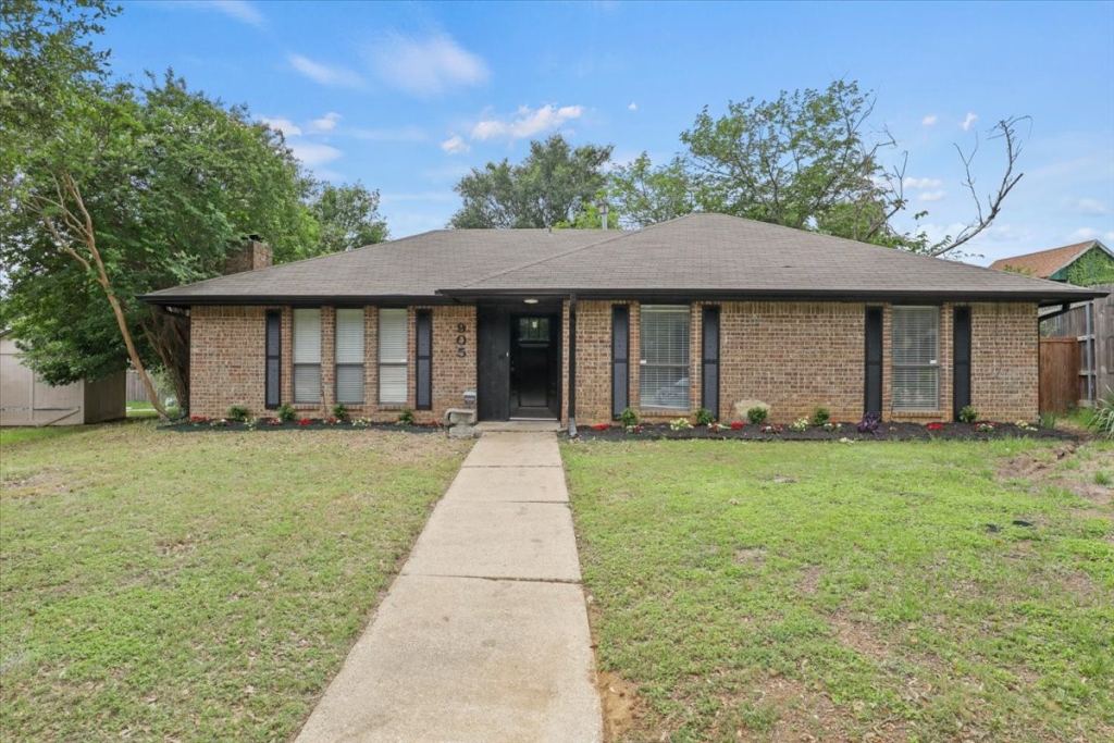 905 Timber Valley Circle, Flower Mound, TX 75028 — photo 1