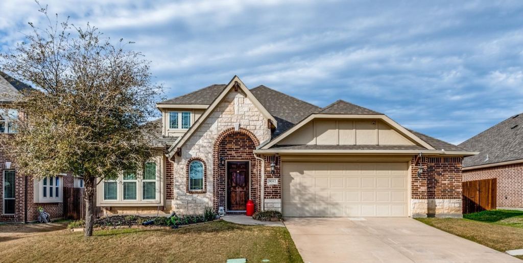 9312 Wellington Drive, Little Elm, TX 75068 — photo 1