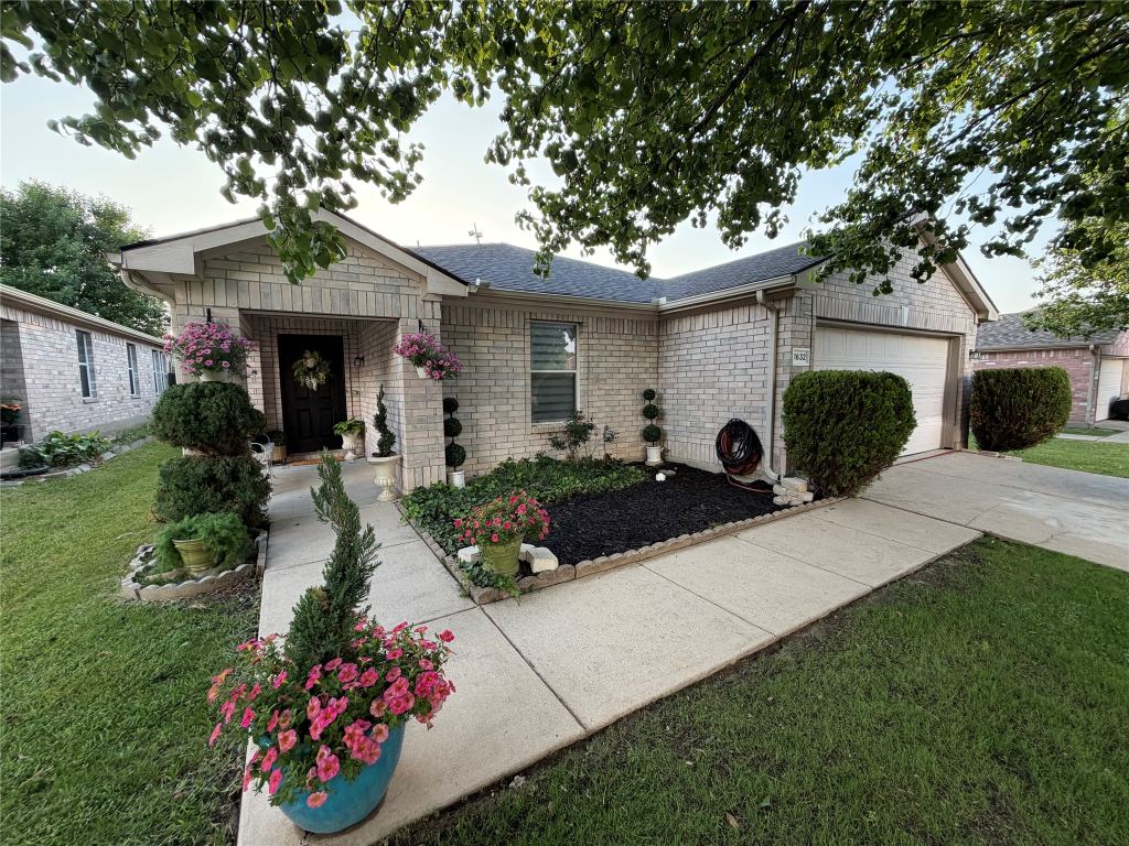 1632 Crown Point Drive, Little Elm, TX 75036 — photo 1