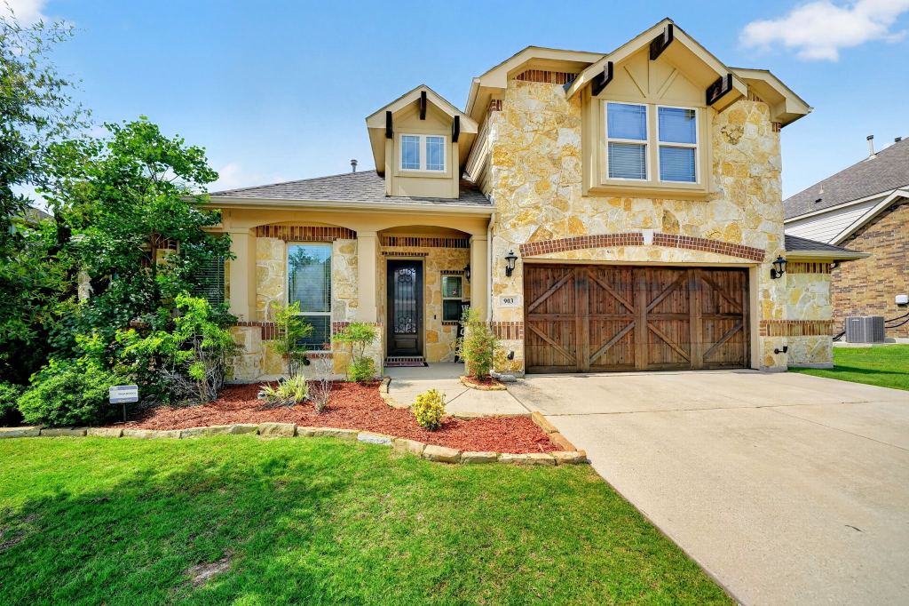 903 Oak Street, Wylie, TX 75098 — photo 1