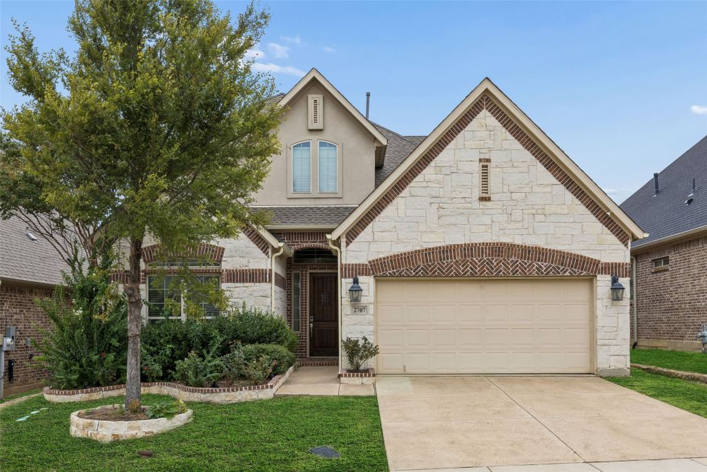 2707 Point Vista Drive