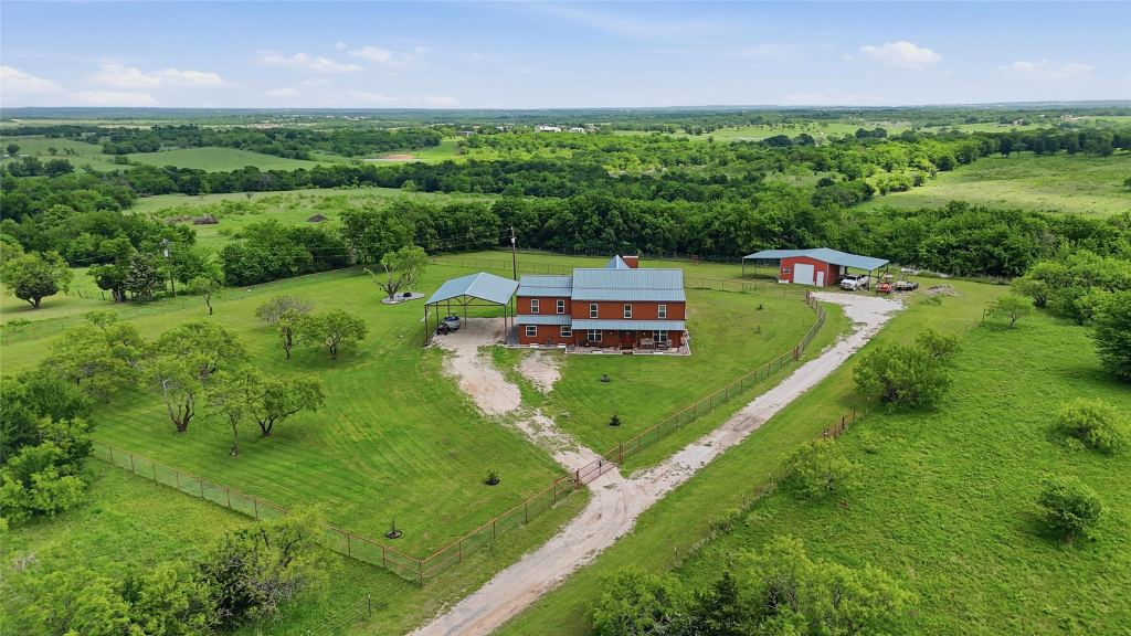 4652 Old Southmayd Road, Sherman, TX 75092 — photo 1