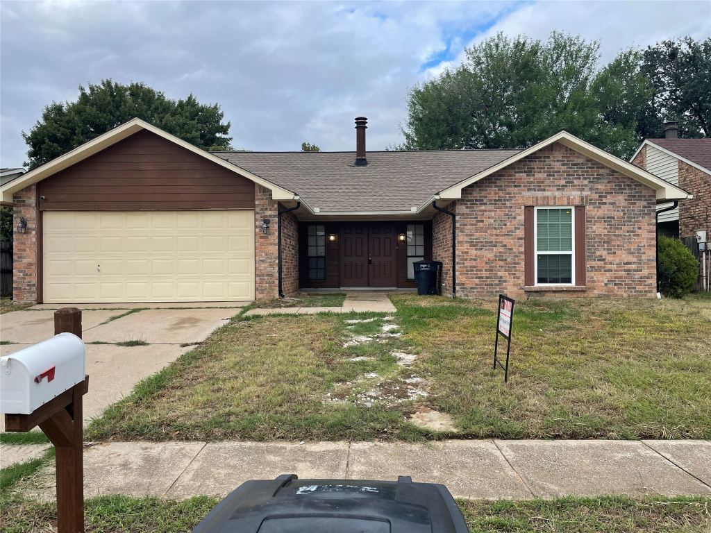 3916 Longmeadow Way, Fort Worth, TX 76133 — photo 1